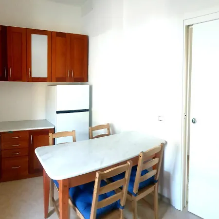 Carachouse-lido Di Camaiore, Tra Pini Marini E Mare Apartment Lido di Camaiore